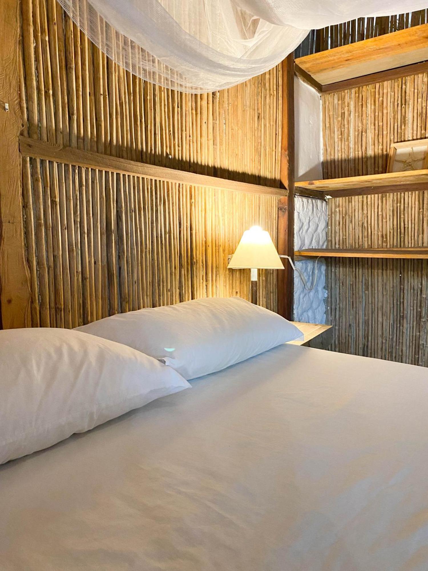 Hostal Zinpar Palomino Exteriör bild